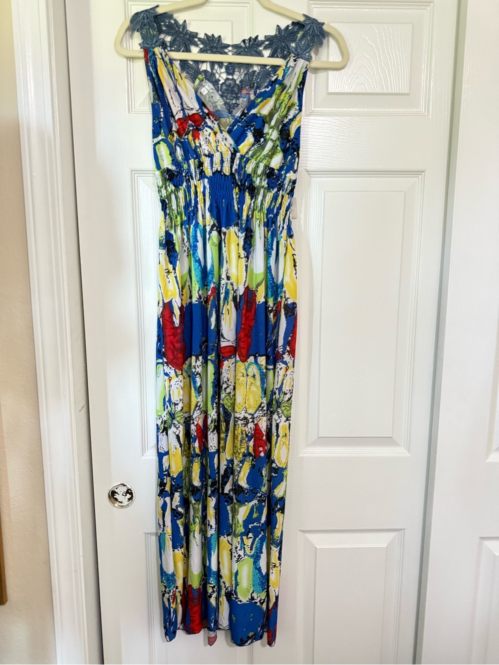 Women’s Blue Multi-Color Sleeveless Maxi Dress
